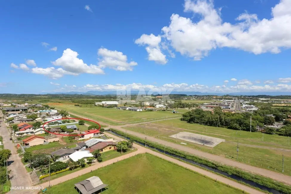 Foto 1 de Terreno / Lote à venda, 1716m2 em Torres - RS