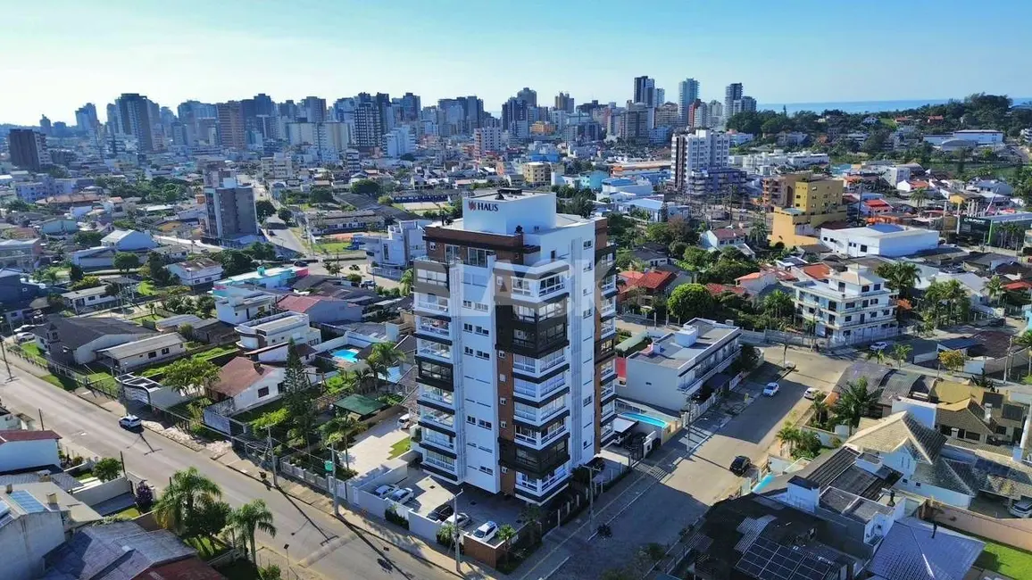 Foto 1 de Apartamento com 2 quartos à venda, 72m2 em Torres - RS