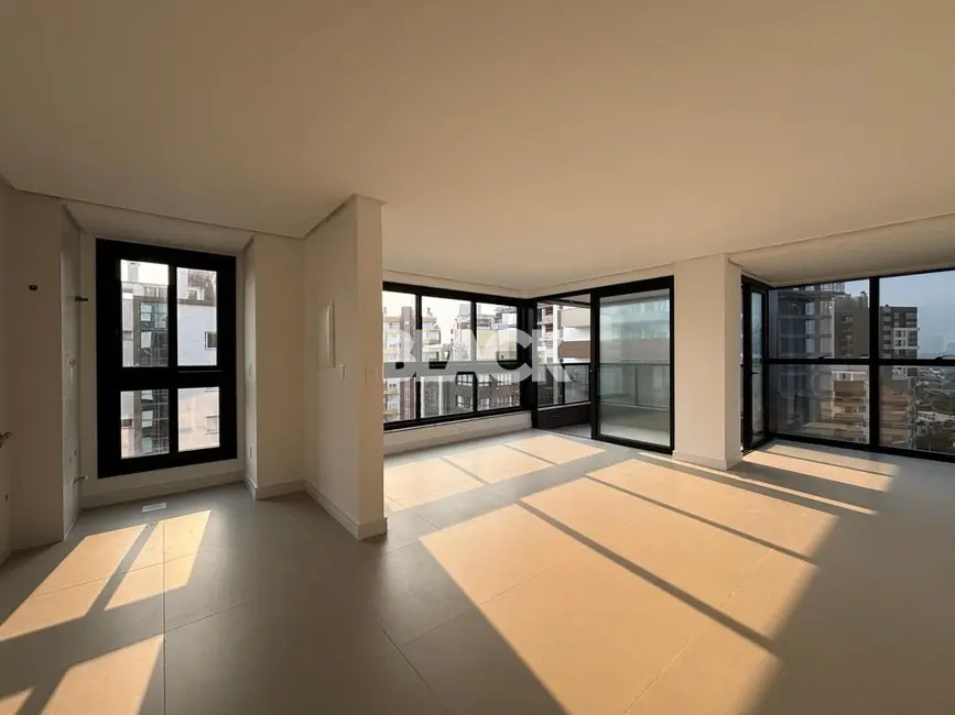 Foto 1 de Apartamento com 3 quartos à venda, 118m2 em Torres - RS