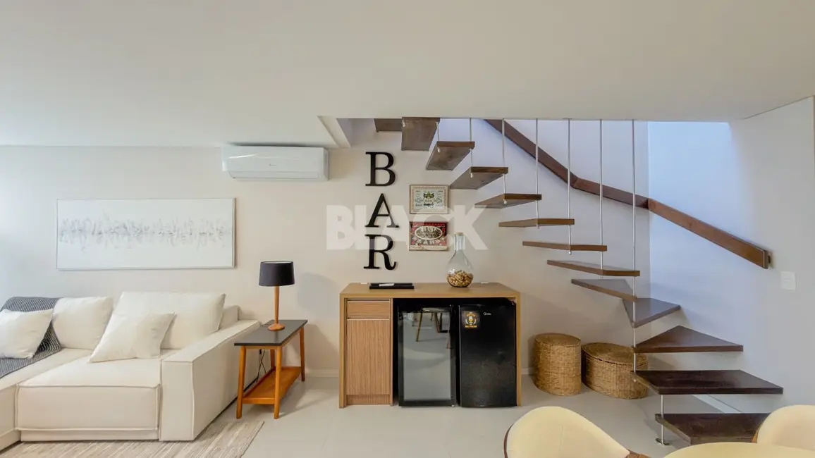 Foto 3 de Cobertura com 3 quartos à venda, 224m2 em Torres - RS