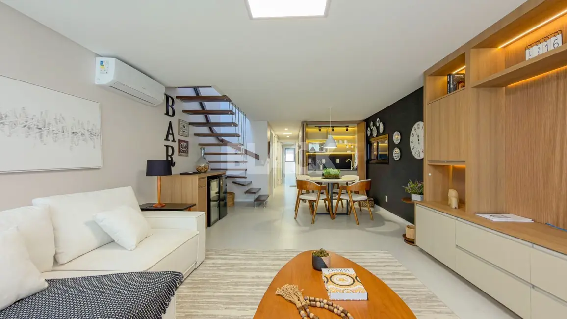 Foto 5 de Cobertura com 3 quartos à venda, 224m2 em Torres - RS