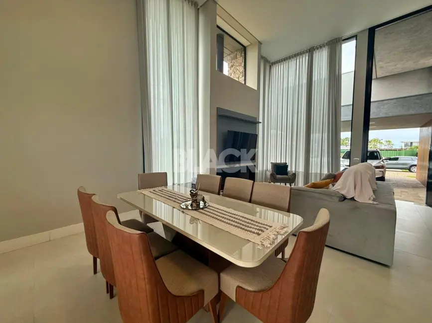 Foto 5 de Casa de Condomínio com 3 quartos à venda, 230m2 em Torres - RS