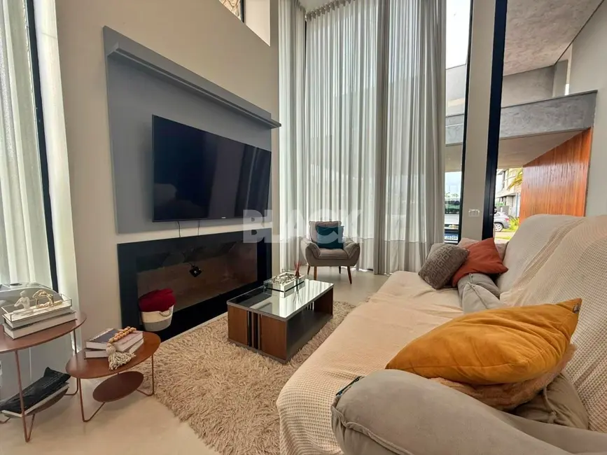 Foto 4 de Casa de Condomínio com 3 quartos à venda, 230m2 em Torres - RS