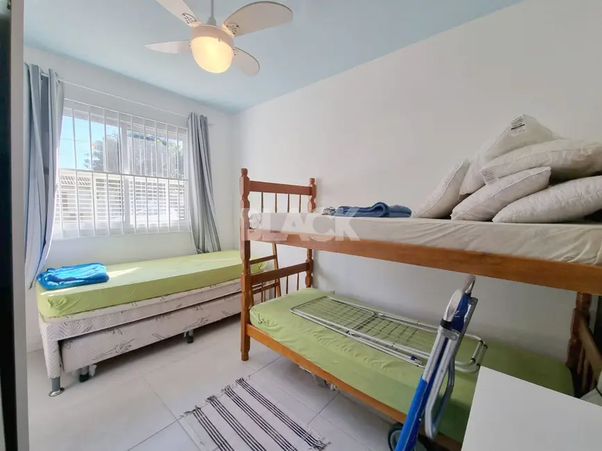 Foto 8 de Apartamento com 2 quartos à venda, 64m2 em Torres - RS