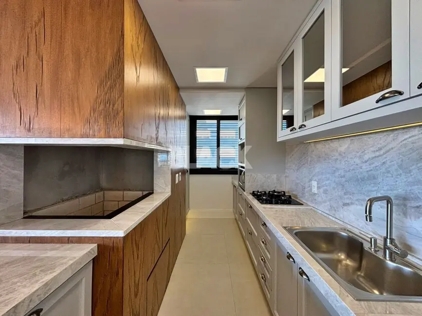 Foto 7 de Apartamento com 3 quartos à venda, 220m2 em Torres - RS