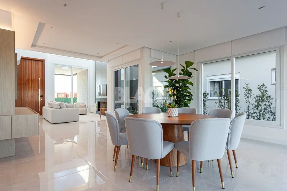 Foto 7 de Casa de Condomínio com 3 quartos à venda, 264m2 em Torres - RS