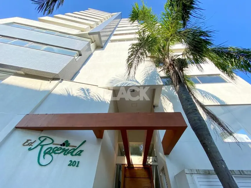 Foto 2 de Apartamento com 2 quartos à venda, 66m2 em Centro, Torres - RS