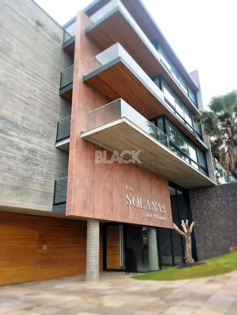 Foto 1 de Apartamento com 1 quarto à venda, 65m2 em Torres - RS