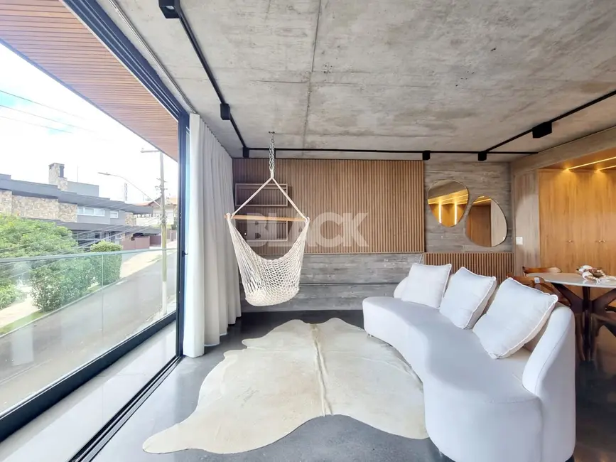 Apartamento com 1 quarto à venda, 52m2 em Torres - RS - imagem 3 Foto 3 de Apartamento com 1 quarto à venda, 52m2 em Torres - RS