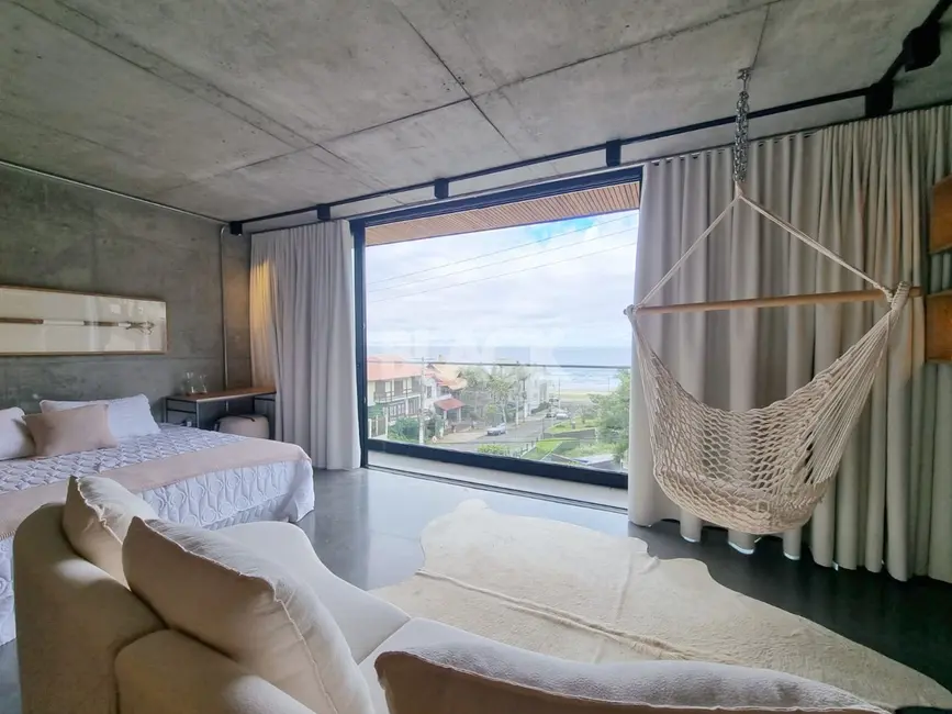 Apartamento com 1 quarto à venda, 52m2 em Torres - RS - imagem 2 Foto 2 de Apartamento com 1 quarto à venda, 52m2 em Torres - RS