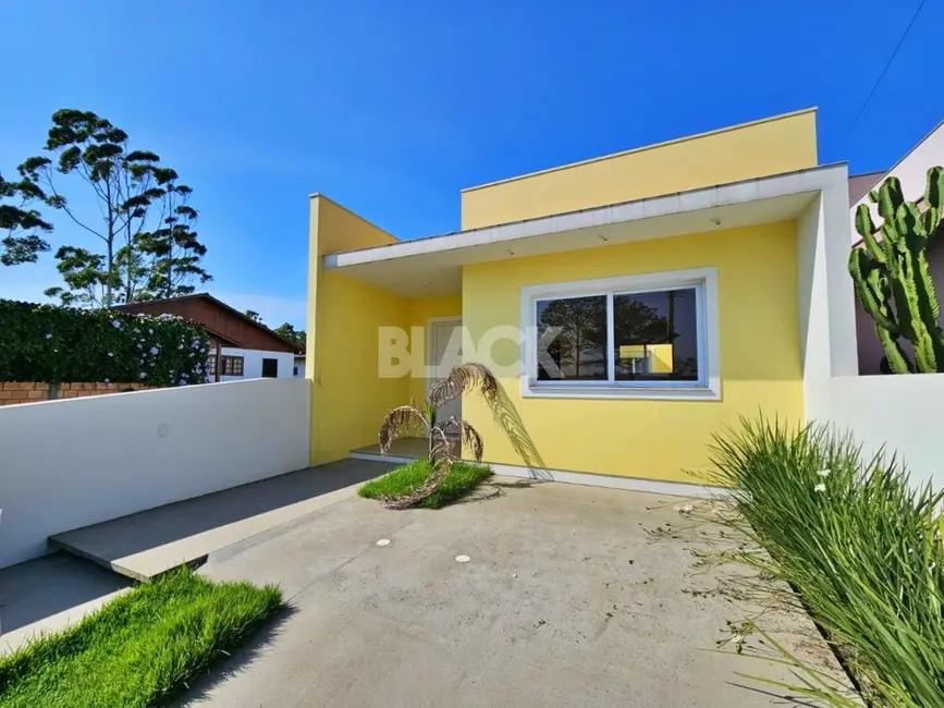 Foto 1 de Casa com 2 quartos à venda, 102m2 em Passo De Torres - SC