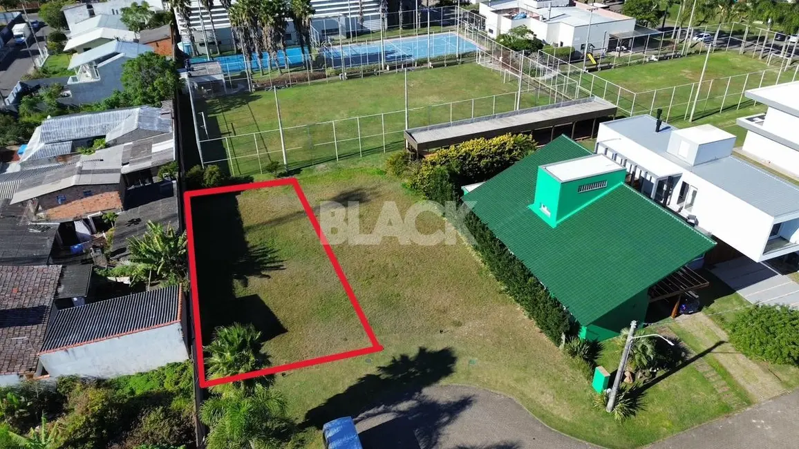 Foto 4 de Terreno / Lote à venda, 368m2 em Torres - RS