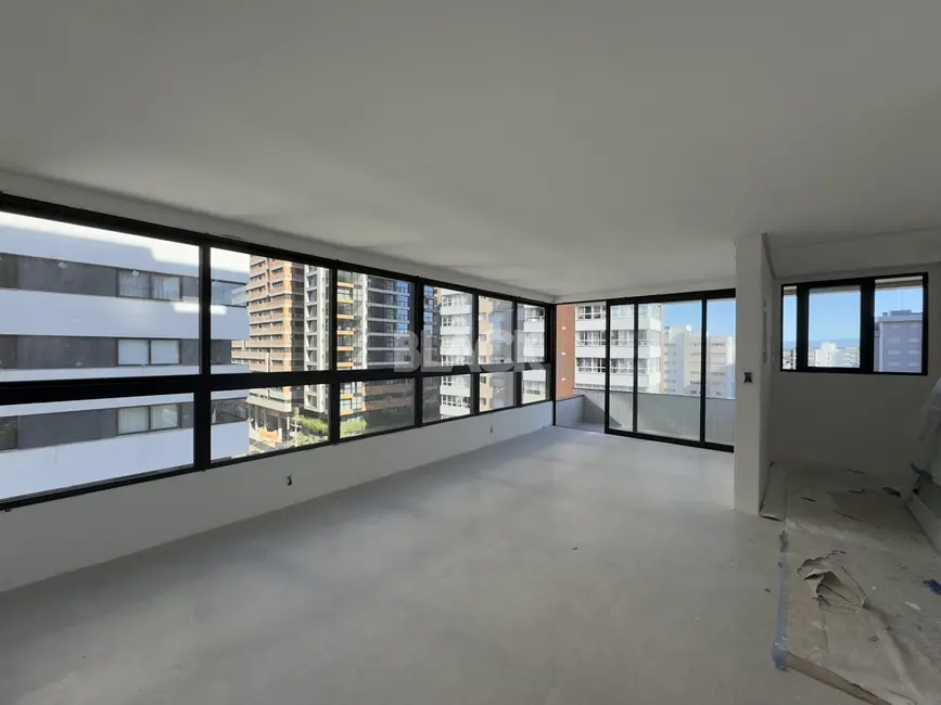 Apartamento com 2 quartos à venda, 80m2 em Torres - RS - imagem 1 Foto 1 de Apartamento com 2 quartos à venda, 80m2 em Torres - RS