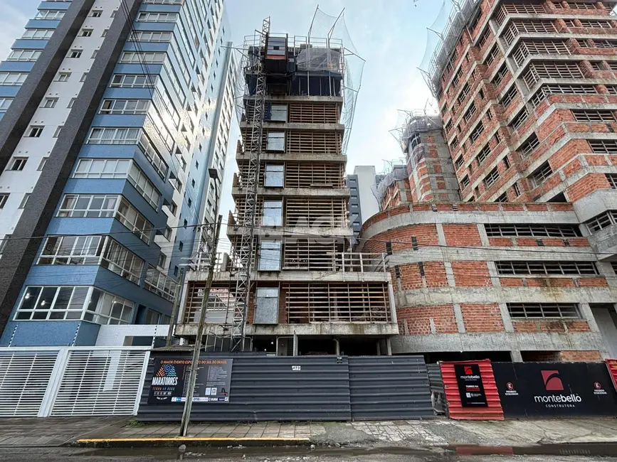 Foto 2 de Apartamento com 1 quarto à venda, 35m2 em Centro, Torres - RS