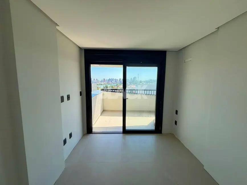 Foto 9 de Apartamento com 2 quartos à venda, 68m2 em Torres - RS