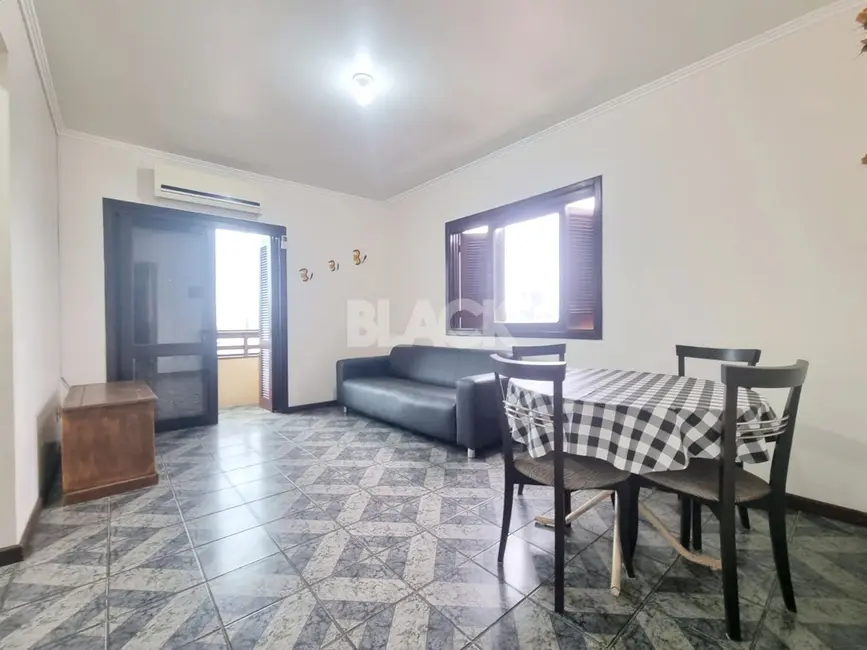 Foto 1 de Apartamento com 2 quartos à venda, 76m2 em Centro, Torres - RS