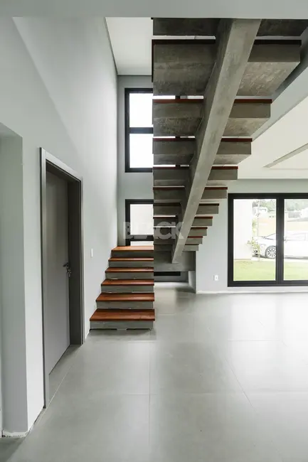 Foto 8 de Casa de Condomínio com 4 quartos à venda, 256m2 em Torres - RS