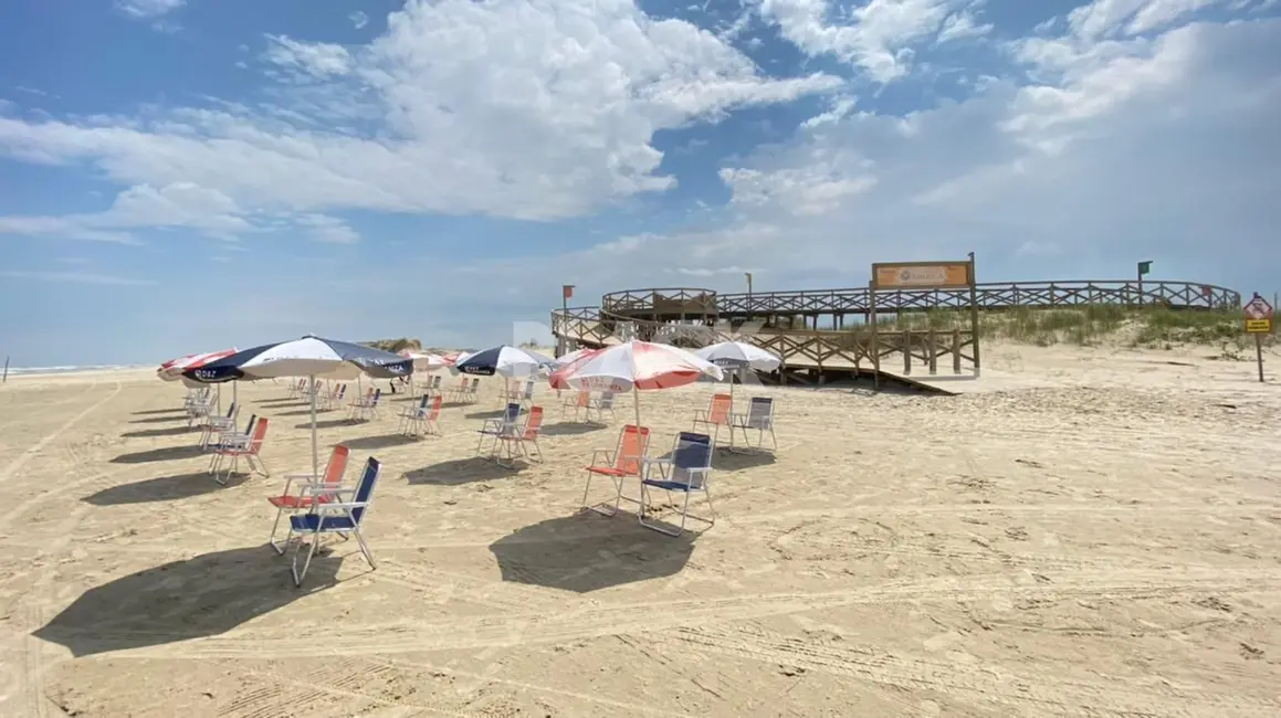 Foto 9 de Terreno / Lote à venda, 208m2 em Passo De Torres - SC