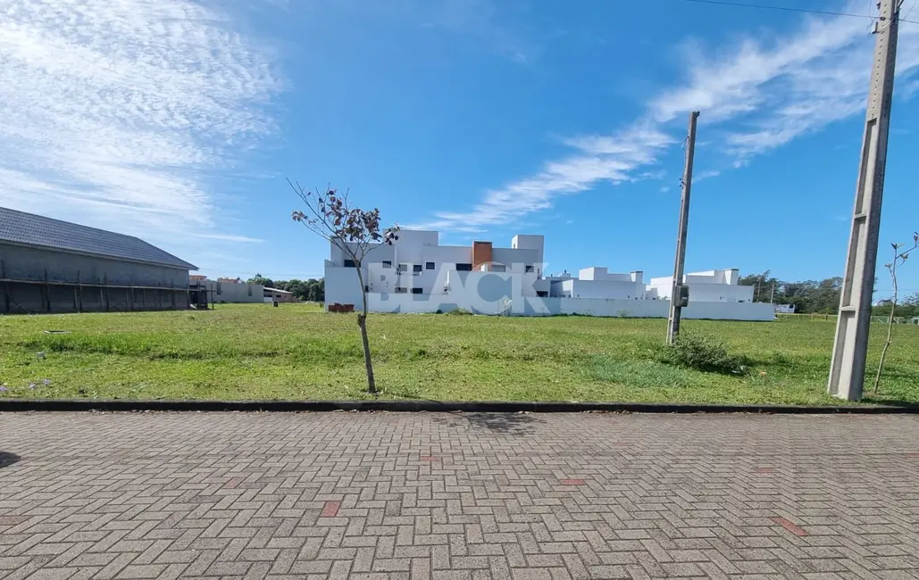 Foto 1 de Terreno / Lote à venda, 421m2 em Centro, Passo De Torres - SC