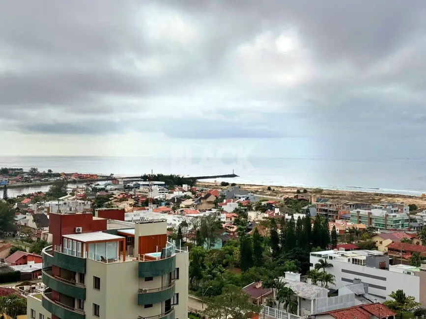 Foto 8 de Apartamento com 2 quartos à venda, 83m2 em Torres - RS