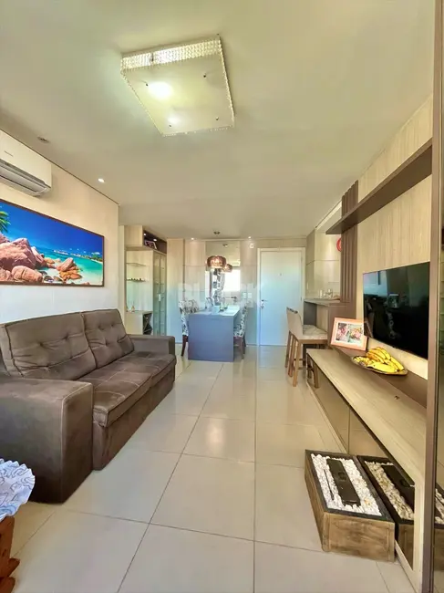 Foto 2 de Apartamento com 3 quartos à venda, 69m2 em Torres - RS