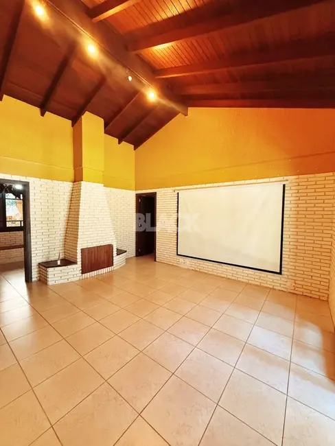Foto 3 de Casa com 3 quartos à venda, 200m2 em Torres - RS