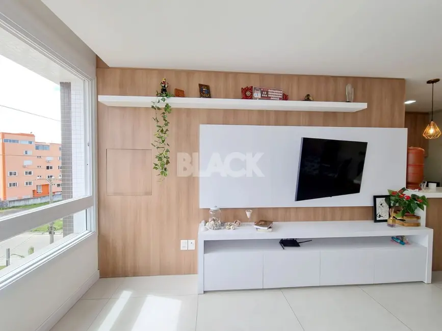 Apartamento com 2 quartos à venda, 83m2 em Centro, Torres - RS - imagem 4 Foto 4 de Apartamento com 2 quartos à venda, 83m2 em Centro, Torres - RS