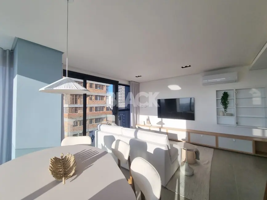 Apartamento com 2 quartos à venda, 88m2 em Centro, Torres - RS - imagem 8 Foto 8 de Apartamento com 2 quartos à venda, 88m2 em Centro, Torres - RS
