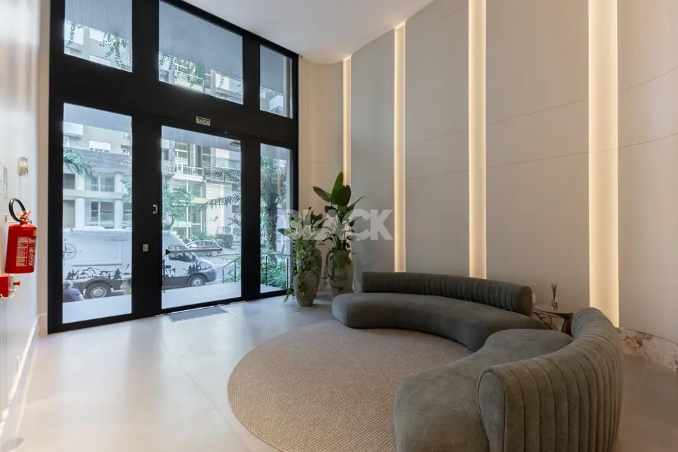 Apartamento com 2 quartos à venda, 98m2 em Centro, Torres - RS - imagem 8 Foto 8 de Apartamento com 2 quartos à venda, 98m2 em Centro, Torres - RS