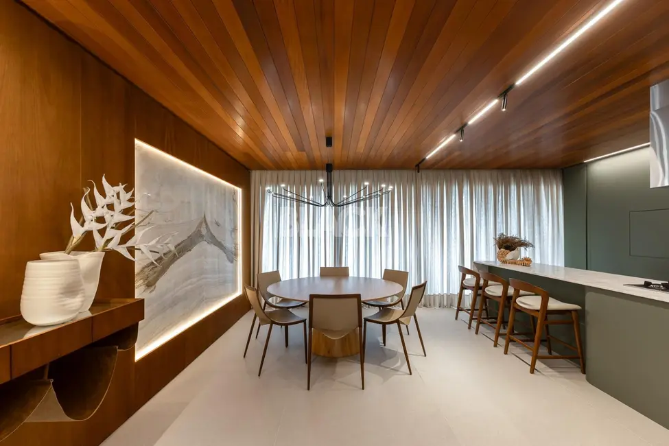 Foto 3 de Apartamento com 3 quartos à venda, 207m2 em Torres - RS