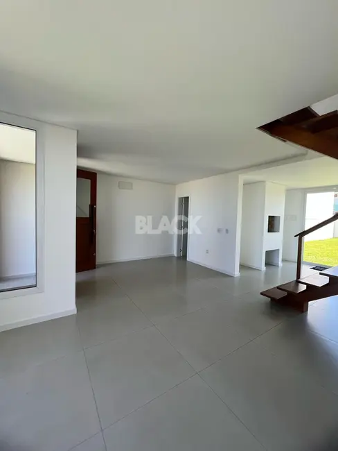 Foto 6 de Casa com 2 quartos à venda, 134m2 em Passo De Torres - SC
