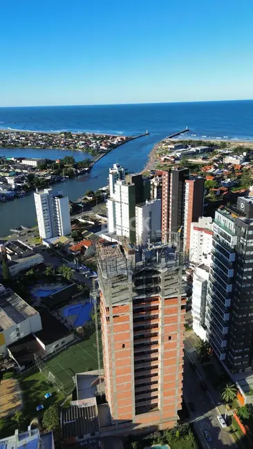 Apartamento com 3 quartos à venda, 109m2 em Torres - RS - imagem 2 Foto 2 de Apartamento com 3 quartos à venda, 109m2 em Torres - RS