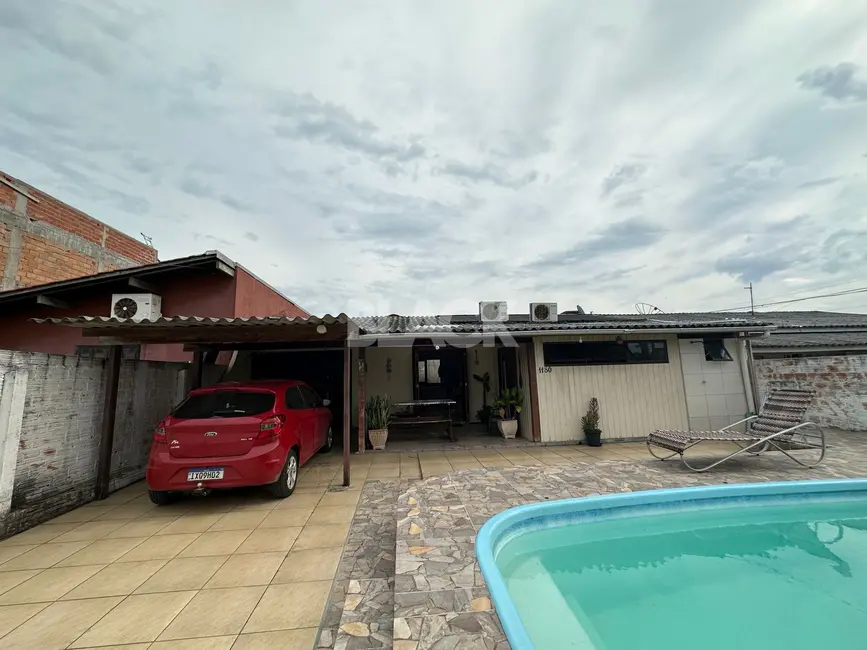 Foto 2 de Casa com 2 quartos à venda, 110m2 em Torres - RS