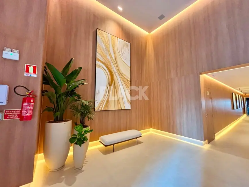 Foto 8 de Apartamento com 4 quartos à venda, 207m2 em Torres - RS