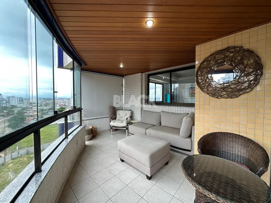 Foto 2 de Apartamento com 3 quartos à venda, 131m2 em Torres - RS