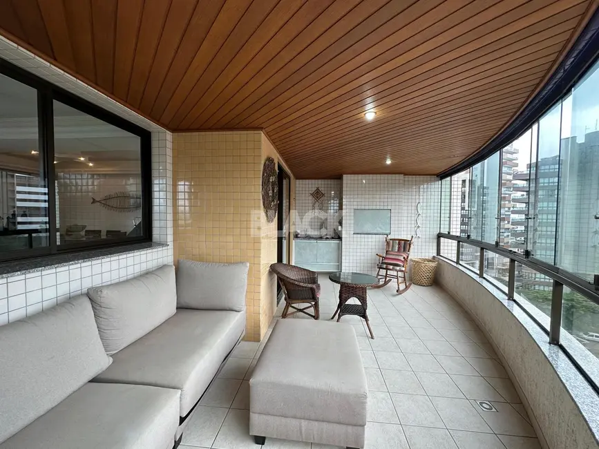 Apartamento com 3 quartos à venda, 131m2 em Torres - RS - imagem 3 Foto 3 de Apartamento com 3 quartos à venda, 131m2 em Torres - RS