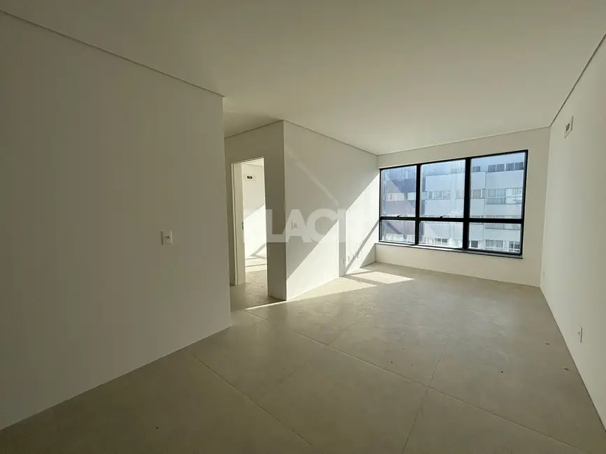 Foto 1 de Apartamento com 2 quartos à venda, 79m2 em Centro, Torres - RS