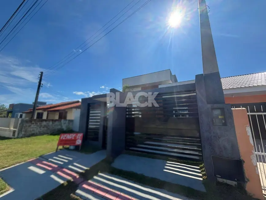Foto 1 de Casa com 3 quartos à venda, 100m2 em Passo De Torres - SC