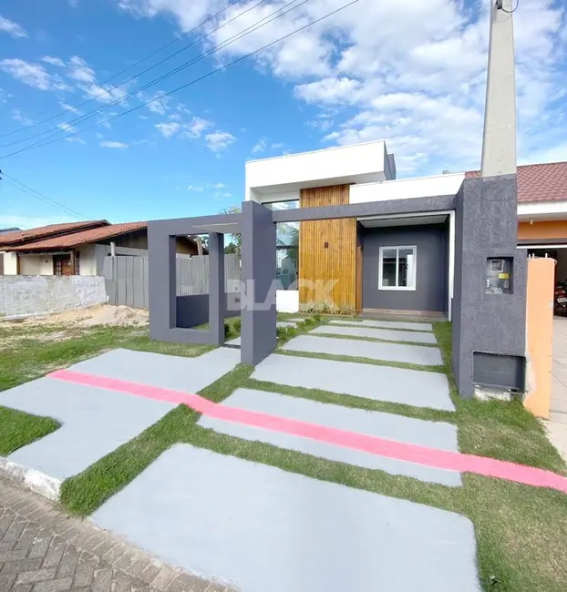 Foto 1 de Casa com 3 quartos à venda, 100m2 em Passo De Torres - SC