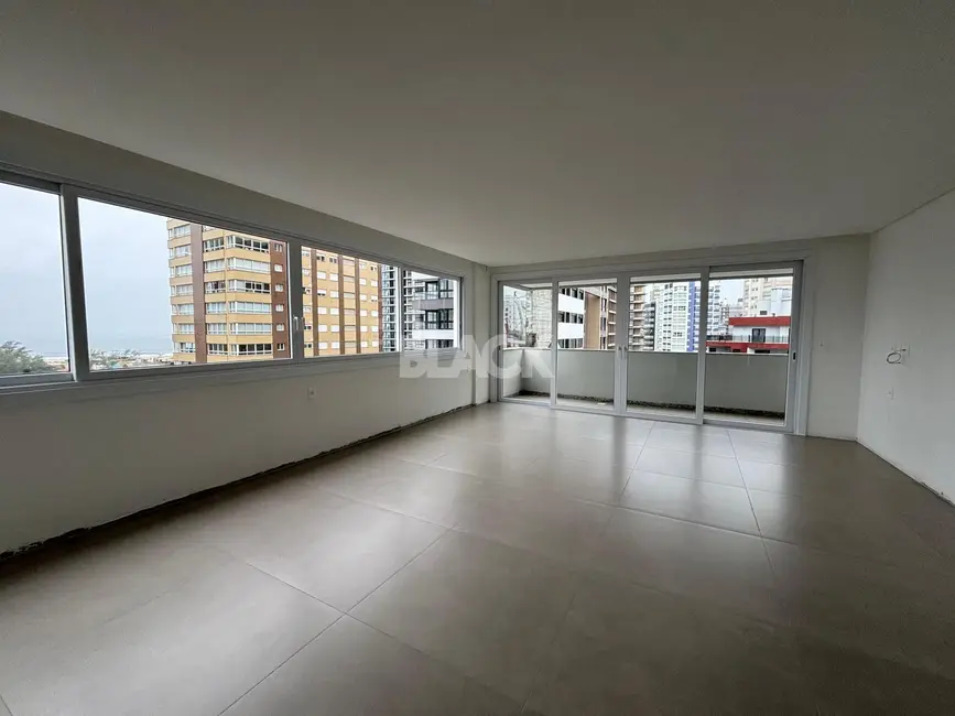 Foto 1 de Apartamento com 3 quartos à venda, 139m2 em Torres - RS