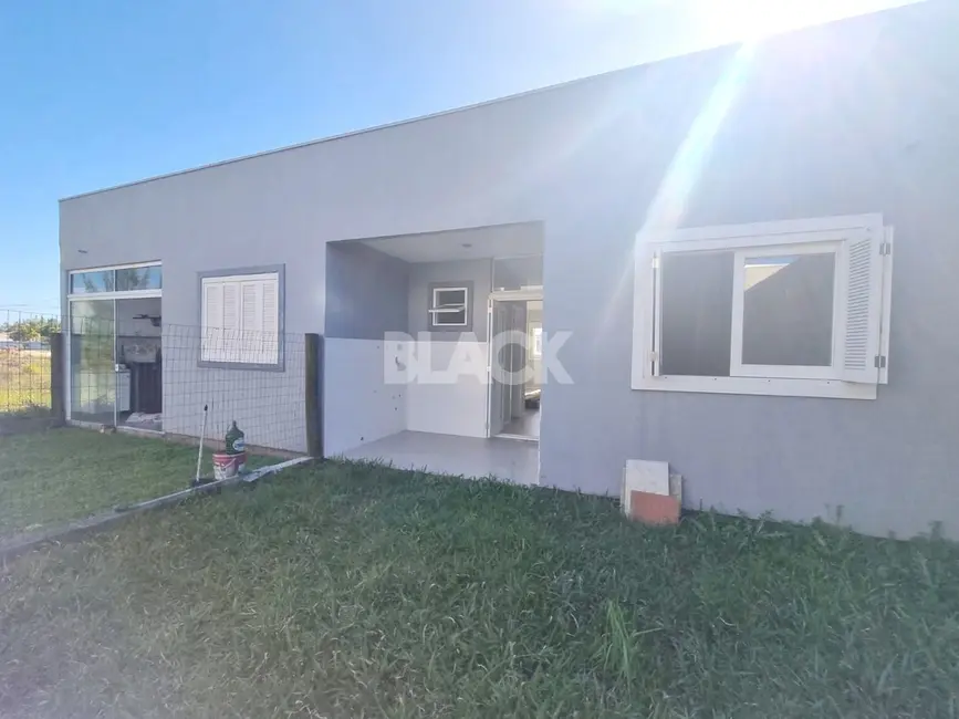 Casa com 2 quartos à venda, 60m2 em Passo De Torres - SC - imagem 3 Foto 3 de Casa com 2 quartos à venda, 60m2 em Passo De Torres - SC