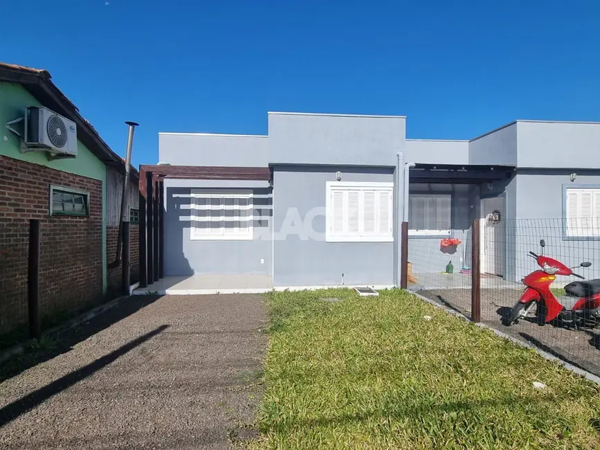 Casa com 2 quartos à venda, 60m2 em Passo De Torres - SC - imagem 1 Foto 1 de Casa com 2 quartos à venda, 60m2 em Passo De Torres - SC