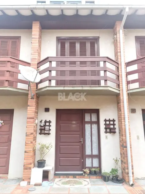 Foto 1 de Casa com 1 quarto à venda, 42m2 em Torres - RS