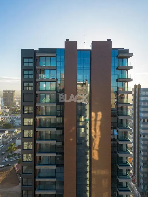 Apartamento com 3 quartos à venda, 108m2 em Centro, Torres - RS - imagem 2 Foto 2 de Apartamento com 3 quartos à venda, 108m2 em Centro, Torres - RS