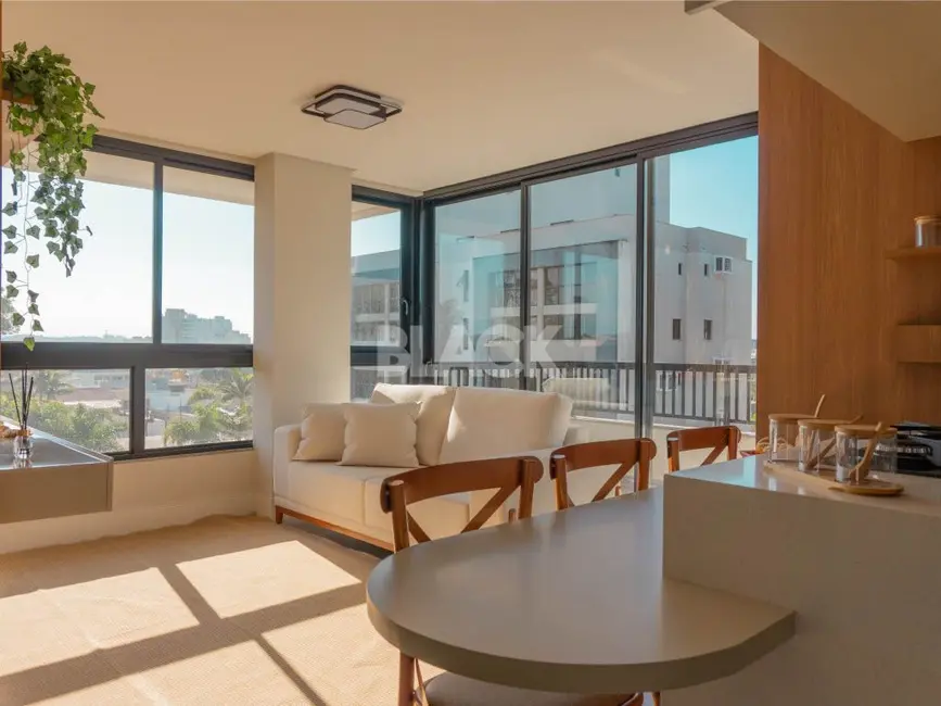 Foto 1 de Apartamento com 2 quartos à venda, 62m2 em Torres - RS