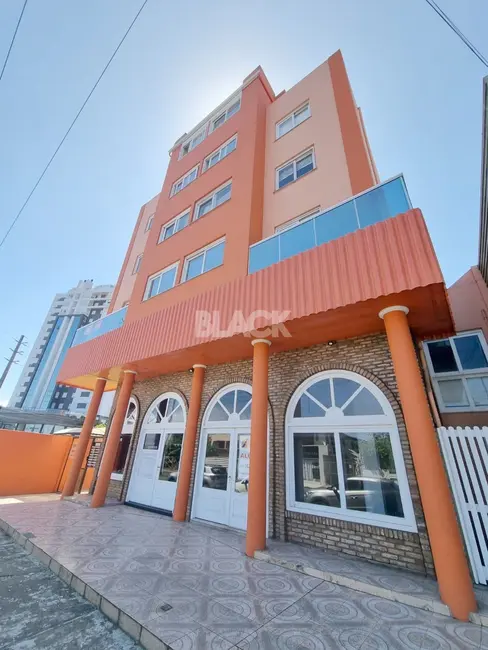 Foto 1 de Apartamento com 1 quarto à venda, 33m2 em Centro, Torres - RS