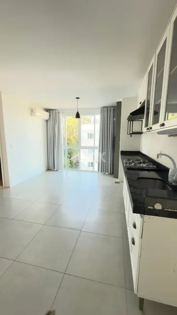 Foto 4 de Apartamento com 2 quartos à venda, 49m2 em Centro, Passo De Torres - SC