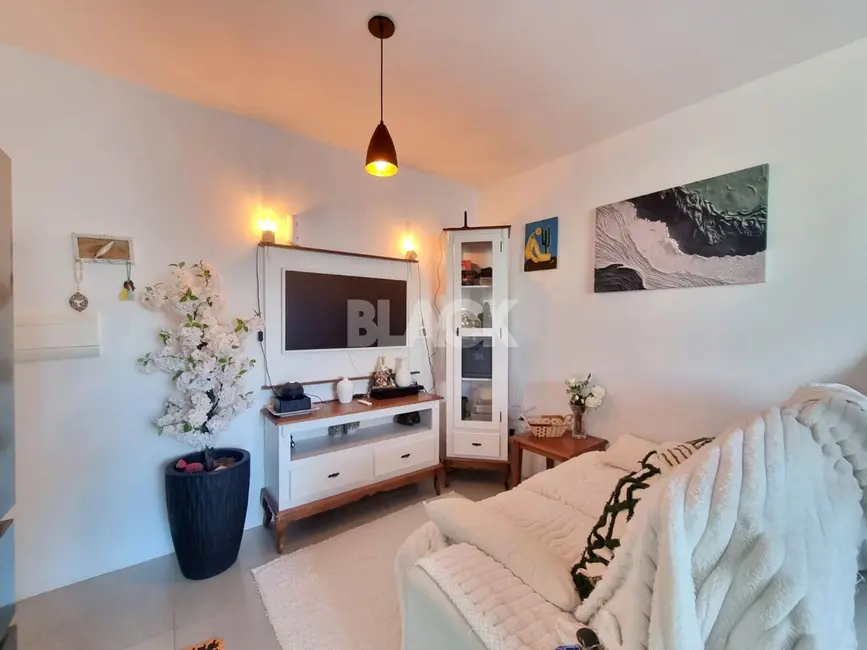 Foto 2 de Apartamento com 2 quartos à venda, 49m2 em Centro, Passo De Torres - SC