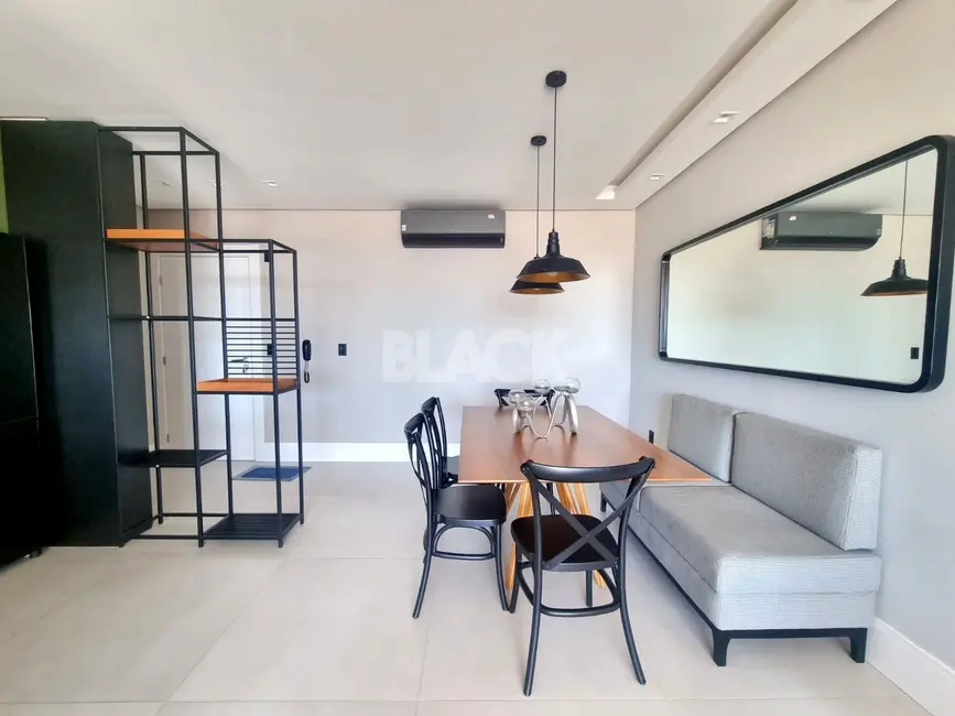 Apartamento com 2 quartos à venda, 83m2 em Centro, Torres - RS - imagem 8 Foto 8 de Apartamento com 2 quartos à venda, 83m2 em Centro, Torres - RS