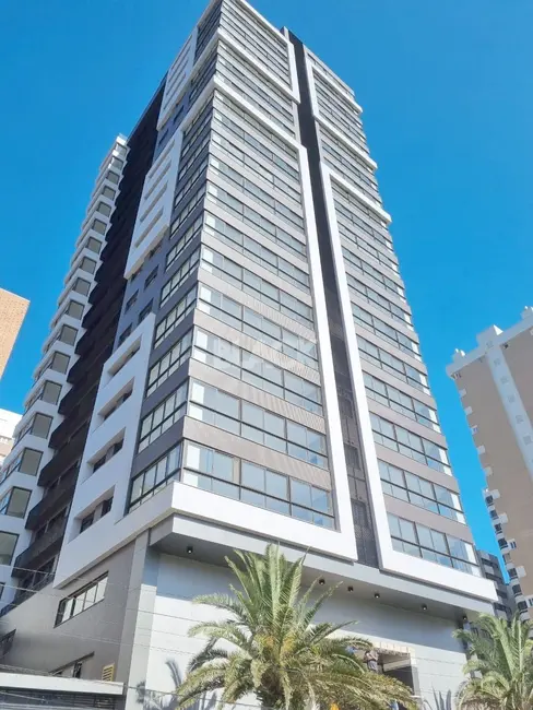 Foto 1 de Apartamento com 3 quartos à venda, 102m2 em Centro, Torres - RS